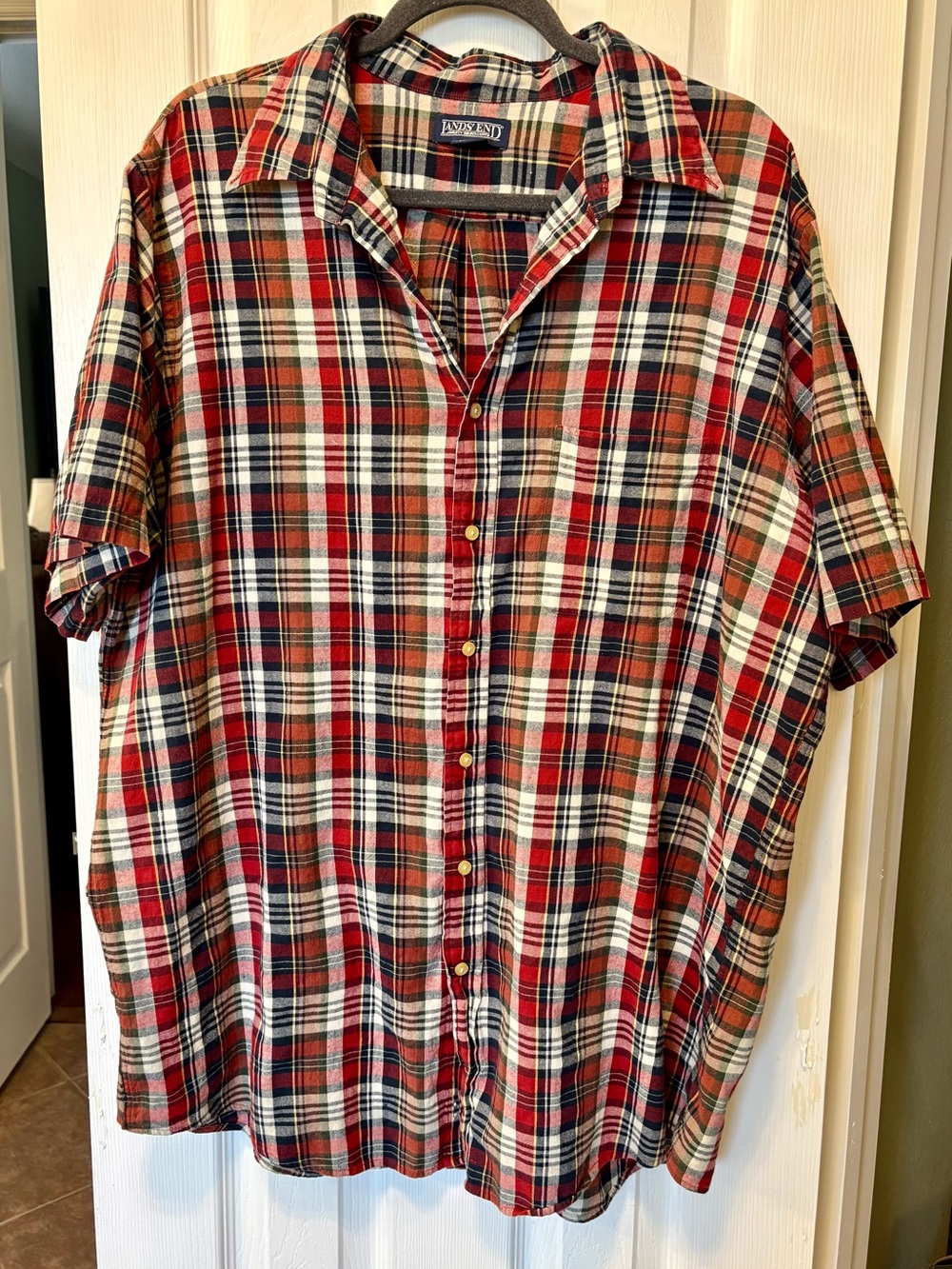 Lands' End Red and Blue Plaid Short-Sleeve Button-Down Shirt XL Tall